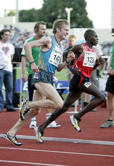 Marius Bakken klarte ikke å henge med på 5000 meteren under Bislett Games. (Foto: Jon Eeg / SCANPIX)