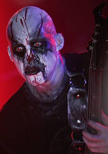 Gitarist "Teloch" i den norske Black Metal gruppa Gorgoroth under en konsert på John Dee i Oslo. Foto: Jarl Fr. Erichsen / Scanpix