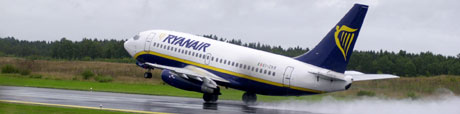 Ryanair fly vil kanskje også ta av fra Rygge sivile lufthavn i 2007.(Foto:Scanpix)