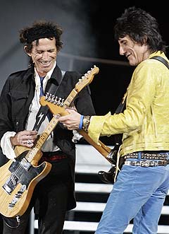 Etter USA står Sør-Amerika, Australia og Asia på kjøreplanen for Keith Richards, Ron Wood og resten av gutta i Rolling Stones, før turen neste sommer kommer til Europa. Foto: Townson, AP Photo / Scanpix.