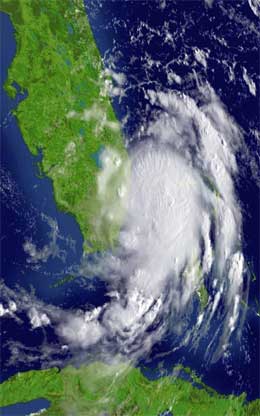 Satellittbilete av orkanen "Katrina" som no herjar Floridakysten. (Foto: AFP/Scanpix)