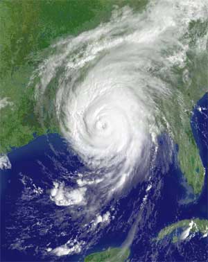 Satellittbilde av orkanen kl 17.15 i ettermiddag, like etter at den rammet kysten av Louisiana. (Foto: Scanpix / Reuters / NOAA). Satellittbilde av orkanen kl 17.15 i ettermiddag, like etter at den rammet kysten av Louisiana. (Foto: Scanpix / Reuters / NOAA).