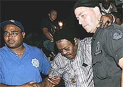 Fats Domino måtte evakuere hjembyen New Orleaens. Det samme må festivalen han har spilt så mange ganger på. Foto: Scanpix. Fats Domino måtte evakuere hjembyen New Orleaens. Det samme må festivalen han har spilt så mange ganger på. Foto: Scanpix.
