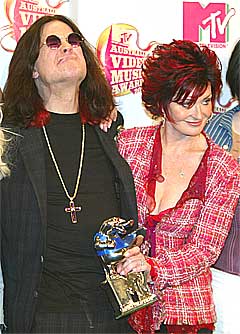Ozzy Osbourne og kona Sharon har hatt et turbulent ekteskap. Foto: Scanpix.