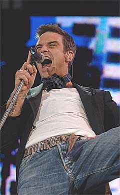 Robbie Williams er også funnet verdig en plass på lista med låta "Angel". Foto: Scanpix.