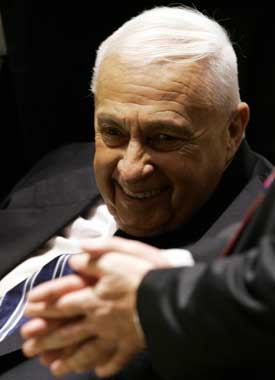 Ariel Sharon er lagt inn på sykehus. (Arkivfoto: AP/Scanpix)