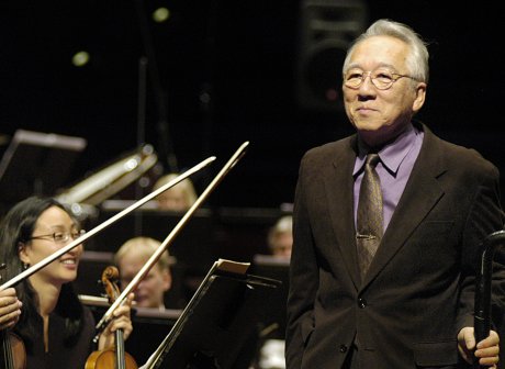 Komponisten Joji Yuasa ble godt mottatt ved åpningskonserten 