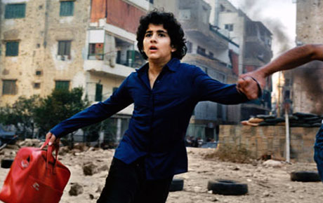 Zozo beskriver livet som liten gutt det krigsherjede Beirut. Foto: Filmweb Zozo beskriver livet som liten gutt det krigsherjede Beirut. Foto: Filmweb