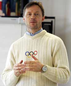 Toppidrettssjef Jarle Aambø orienterte onsdag om status for de norske OL-forberedelsene, 100 dager før OL i Torino. (Foto: Morten Holm / SCANPIX )