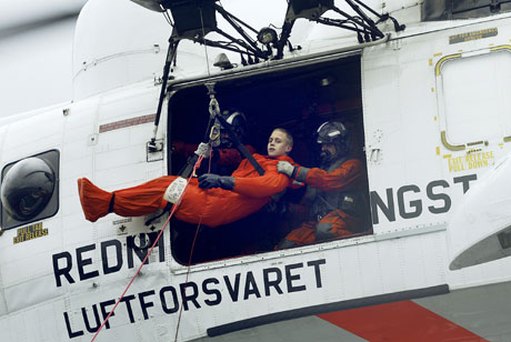 Et av Forsvarets Sea King helikoptre under øvelse. Foto: Jan-Morten Bjørnbakk, SCANPIX . 
