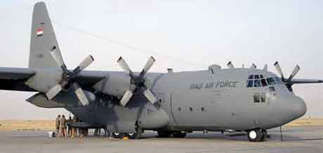 Det var et Hercules-fly av typen C-130 som styrtet i Teheran. (AFP/Scanpix)