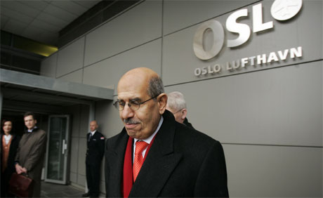 Fredprisvinner Mohammed ElBaradei kom til Oslo i dag. Det offisielle programmet starter i morgen. (Foto: Erlend Aas/Scanpix)