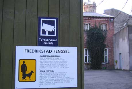 En av løsningene kan være å få flyttet kvinnefengselet fra Fredrikstad fengsel, mener stortingsrepresentant Signe Øye.