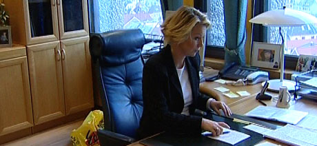 Byrådsleder Monica Mæland overlater pulten til Warloe neste sommer. Foto: NRK.