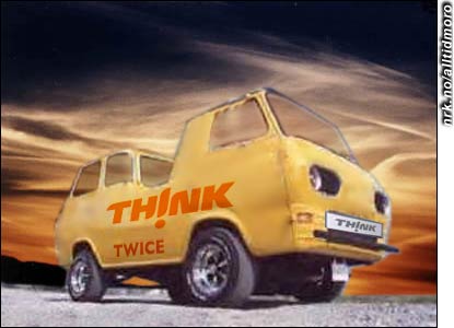 Juni 2006: Elbil-produsenten Think på Aurskog lanserer Think Twice, bilen som kan kjøre både forover og bakover.