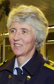 Tolldirektør Marit Wiig er bekymret over at tollvesenet bruker mye tid på småsmuglerne. (Foto: Scanpix) Tolldirektør Marit Wiig er bekymret over at tollvesenet bruker mye tid på småsmuglerne. (Foto: Scanpix)