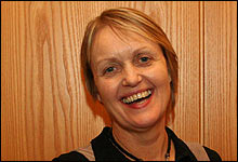 Familieterapeut Herdis Pàlsdottir (Foto: NRK/Geir Evensen) Familieterapeut Herdis Pàlsdottir (Foto: NRK/Geir Evensen)