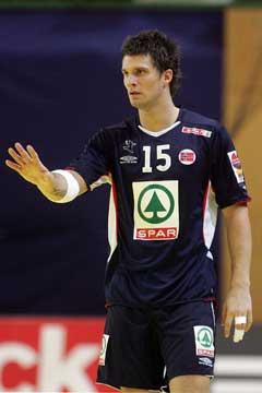 Kristian Kjelling i aksjon mot Danmark. (Foto: Håkon Mosvold Larsen / SCANPIX) Kristian Kjelling i aksjon mot Danmark. (Foto: Håkon Mosvold Larsen / SCANPIX)