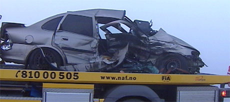 To biler kolliderte på E39 i Bokn torsdag 02.02.06. (Foto: Arne Gunnar Olsen)