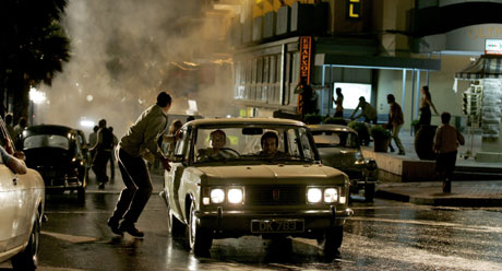 Sjarmerende klønete etterretningsfolk i filmen. Foto: Filmweb Sjarmerende klønete etterretningsfolk i filmen. Foto: Filmweb