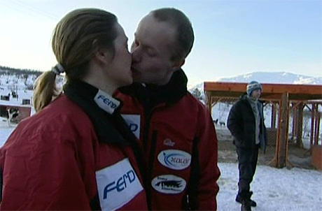 Tove Sørensen og Tore Albrigtsen er konkurrenter i Iditarod. (Foto: NRK)