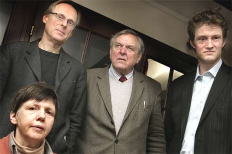 Øverst fra v. Espen Søbye, Johannes Gjerdåker og Thure Erik Lund og Marianne Havdal. (Foto: Berit Roald/Scanpix) Øverst fra v. Espen Søbye, Johannes Gjerdåker og Thure Erik Lund og Marianne Havdal. (Foto: Berit Roald/Scanpix)