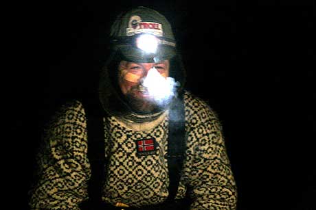 Harald Tunheim håper på å rekke morrakaffen i Alta i morgen tidlig. Helst først av alle. Foto: Jenny Duesund