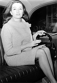 Christine Keeler på vei til Old Baily , 5. desember 1963 (arkivfoto: AP/Scanpix).