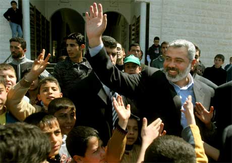 Palestinernes ptroppende statsminister Ismail Haniyeh. (Foto: Khalil Hamra/AP/Scanpix)