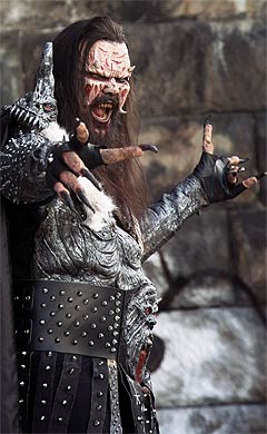 Sjarmtrollet av en vokalist kaller seg også Lordi, og heter i sivil Tomi Putaansuu. Foto: SCANPIX.