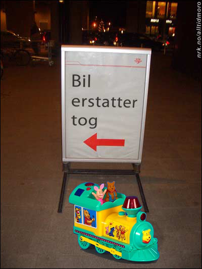 Bil erstatter tog. (Tommy Lybekk / Alltid Moro) Bil erstatter tog. (Tommy Lybekk / Alltid Moro)
