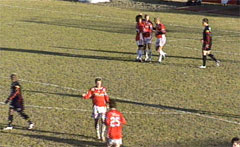 Brynespillerene feirer 1-0 foran skuffede bergensere (Foto: NRK)