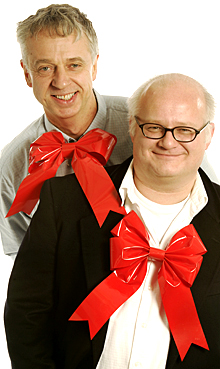 NRK P1 har de beste programlederne i norsk radio, framgår det av undersøkelsen TNS Gallup har gjennomført. Yan Friis og Finn Bjelke styrer Herreavdelingen. (Foto: Ole Kaland) NRK P1 har de beste programlederne i norsk radio, framgår det av undersøkelsen TNS Gallup har gjennomført. Yan Friis og Finn Bjelke styrer Herreavdelingen. (Foto: Ole Kaland)