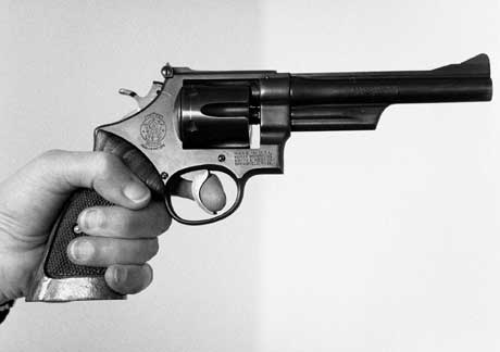 Ein slik revolver blei brukt til drapet (Foto: Lasse Hedberg, Pressens Bild/NTB)
