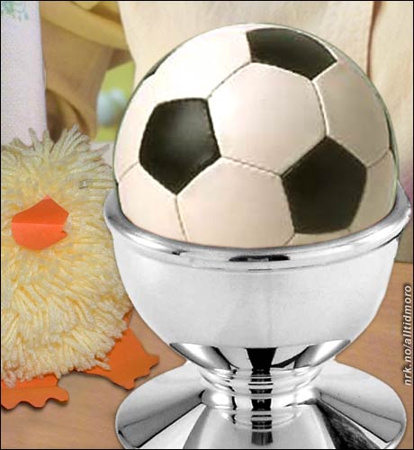 For enkelte er påsken bare et tegn på at fotballsesongen er på gang. (Alltid Moro) For enkelte er påsken bare et tegn på at fotballsesongen er på gang. (Alltid Moro)