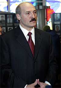 ISOLERT: President Aleksandr Lukasjenko Foto: AP/Scanpix.