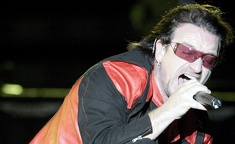 Bono og U2 gikk til topps i kåringen av tidenes fineste tekstlinje. Foto: Bernat Armangue, AP Photo / Scanpix.