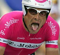 Jan Ullrich under fjorårets Tour de France. Han er ikke Bjarne Riis sin favoritt til å overta tronen etter Lance Armstrong. (Foto: AFP/ SCANPIX)