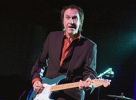 Ray Davies ga Nidaros Bluesfestival den åpningen den fortjente torsdag kveld. Foto: Per Ole Hagen, NRK.