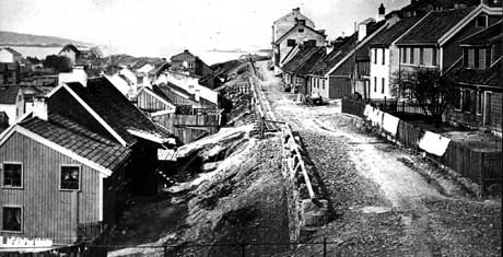 Ruseløkkbakken i Vestre Vika, Kristiania, ca 1880. (Arkivfoto: SCANPIX)