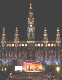 Wiener Festwochen på Rathausplatz 