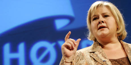Høyre-leder Erna Solberg er misfornøyd med at UDI gav opphold til 197 såkalte MUF-ere. (Arkivfoto: Lise Åserud, Scanpix)