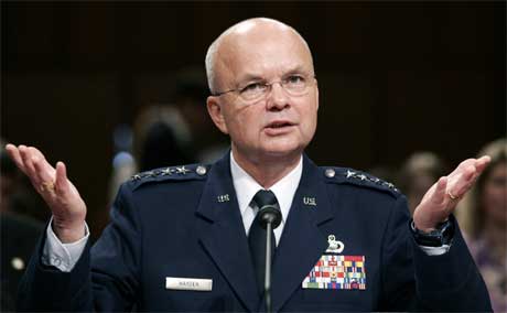General Michael Hayden blir ny CIA-sjef. (Foto: Kevin Lamarque/Reuters/Scanpix)