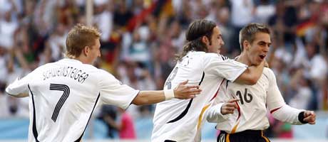 Tyskland jubler etter sin frste scoring mot Costa Rica (Foto: REUTERS / SCANPIX)