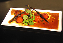 Syltede tomater med oregano. Foto: Tron Soot-Ryen, NRK 