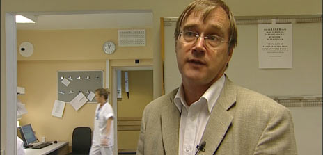 Allmennlege Svein Aarseth innrømmer at legevaktsarbeid ikkje er det mest attraktive.
