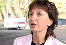 Inger Lise M. Nøstvik, konstituert generalsekretær i Norsk Petroleumsinstitutt er positiv at man innfører et avgiftsfritak for E85. Foto: NRK/FBI Inger Lise M. Nøstvik, konstituert generalsekretær i Norsk Petroleumsinstitutt er positiv at man innfører et avgiftsfritak for E85. Foto: NRK/FBI