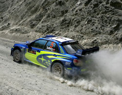 Petter Solberg i hans Subaru under årets Rally Kypros. (Foto: AP/ SCANPIX)