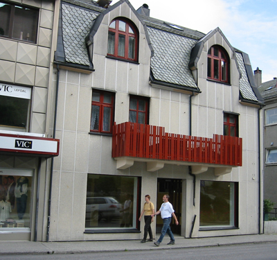 Butikken til Olav Henden vart bygd i 1923. Foto: Ottar Starheim