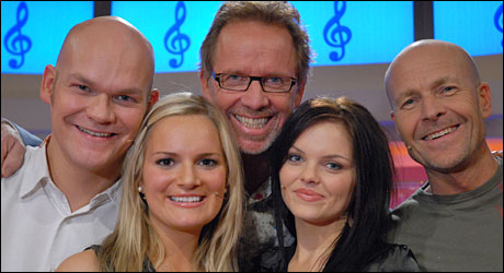 Kjell Inge Torgersen, Maren Birkeland, Vivian Sørmeland og Torolf Nordbø og Ivar Dyrhaug (Foto: Erik Dyrhaug/ NRK)